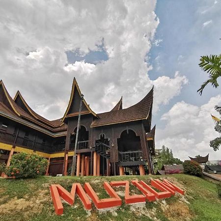 Palm Seremban Hotel Exteriör bild